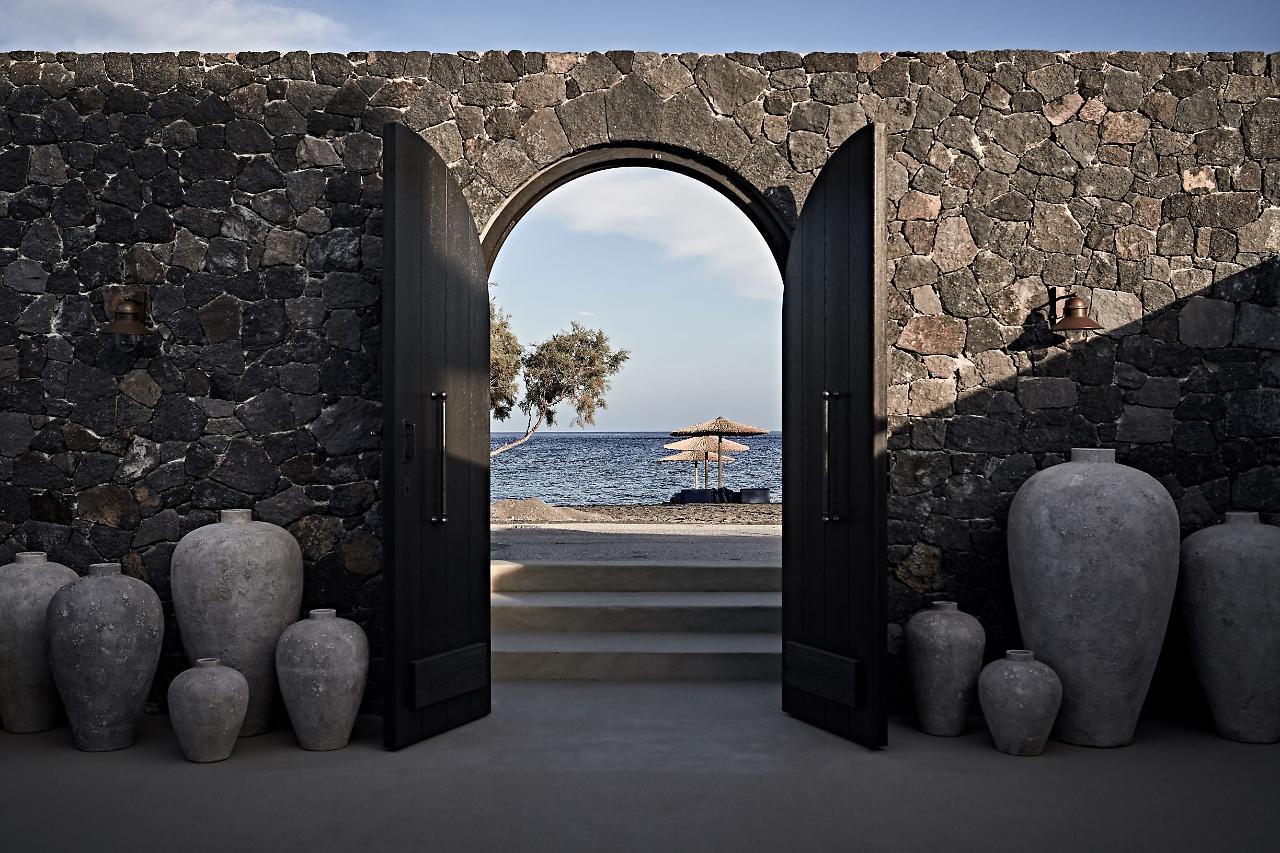 Istoria, A Member Of Design Hotels Perivolos  Exterior photo