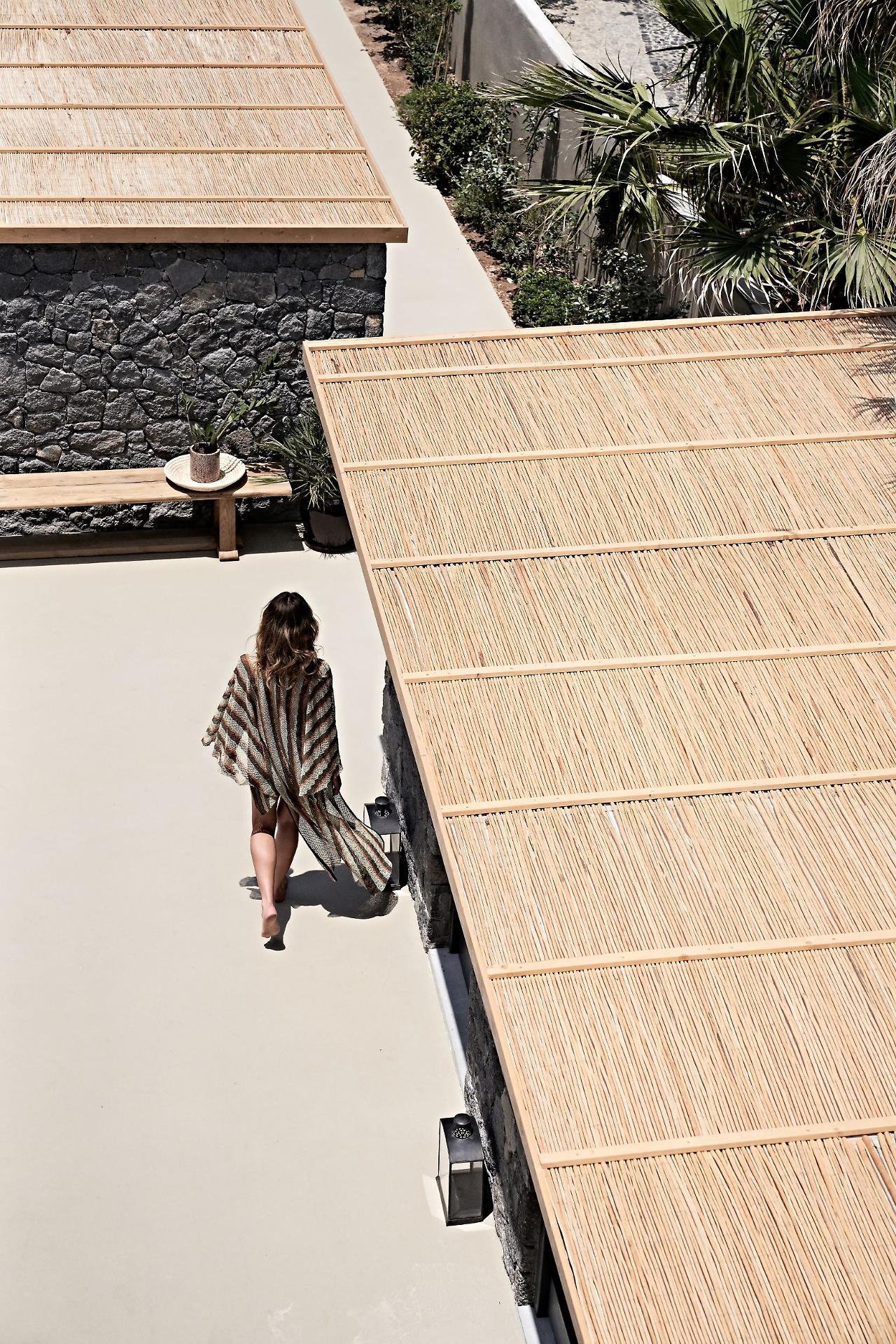 Istoria, A Member Of Design Hotels Perivolos  Exterior photo